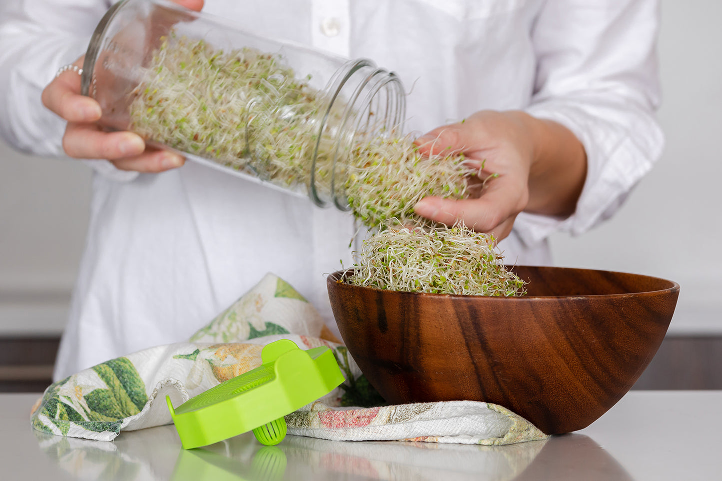 MASON JAR SPROUTING KIT <BR>Jar, Bean Screen & Sprouting Seeds<BR>(3-Piece Kit)