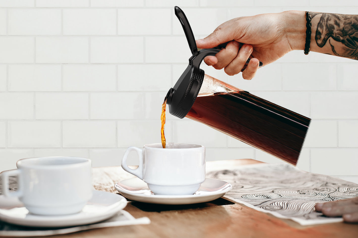 MULTI TOP WITH HANDLE<BR> Flip Cap Pitcher Lids <BR> (2-PACK BLACK)
