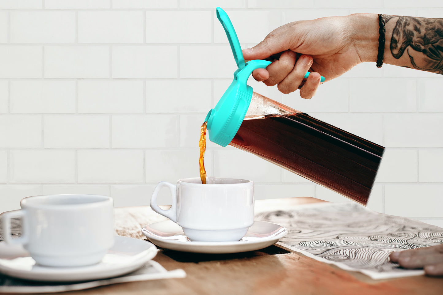 MULTI TOP WITH HANDLE<BR> Flip Cap Pitcher Lids <BR> (2-PACK TEAL)